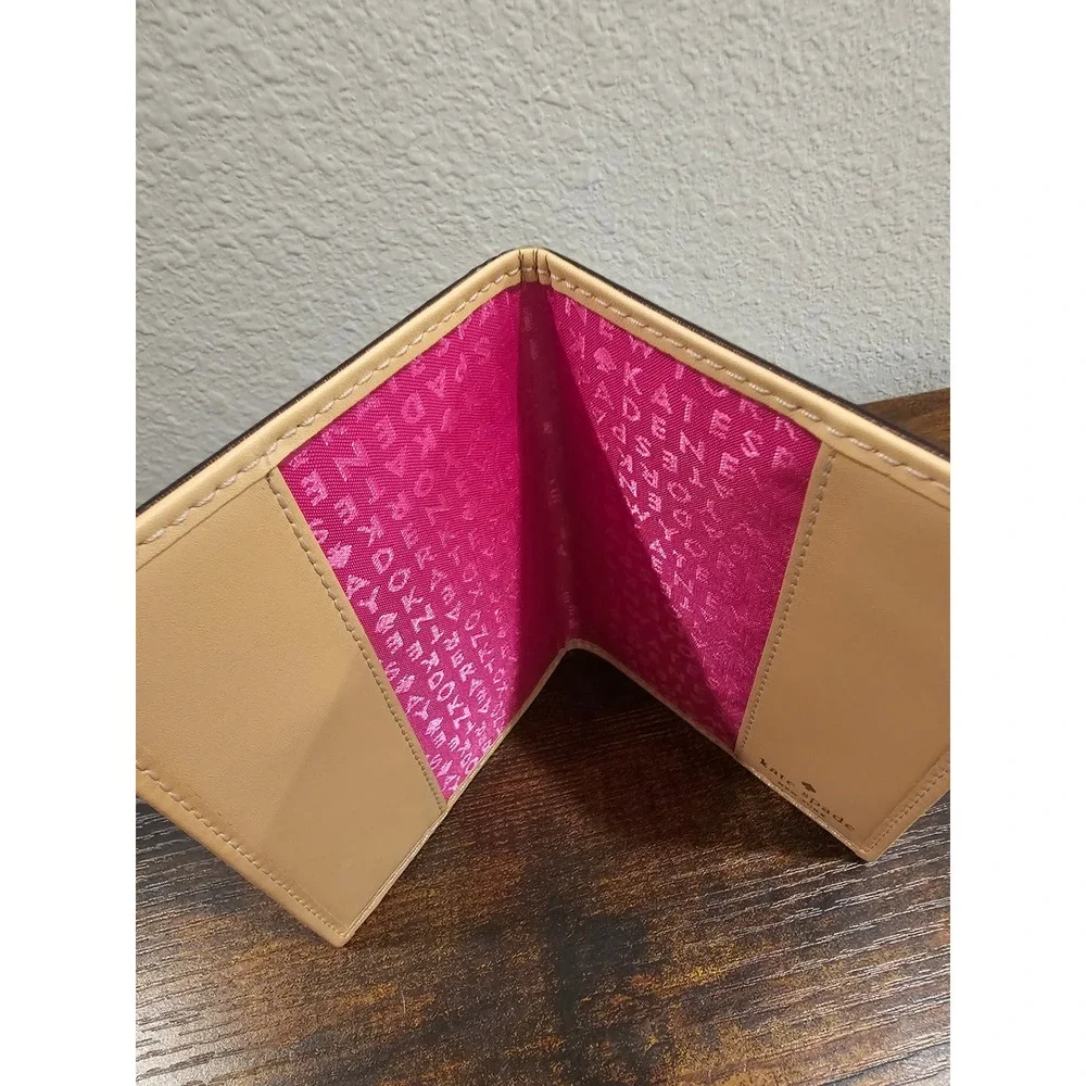 Kate Spade New York Black Leather Passport Holder Case Gold Logo Plaque - Picture 3 of 6